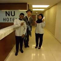 スタッフさんは親切。傘貸してくれたのは感謝(^_-)-☆。