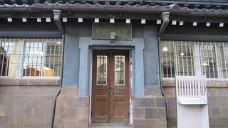 中を見てうっとり