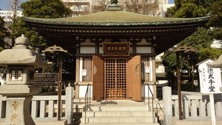 聖徳太子を祀る