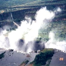 水煙も豪快です
