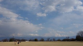 眺めのいい広々とした公園