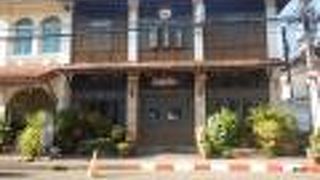 サワディー ゲスト ハウス