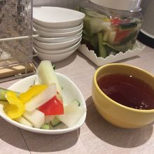野菜のピクルスやめられないとまらない