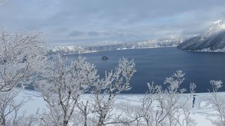 雪景色の摩周湖