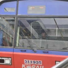 車両の先頭、運転席
