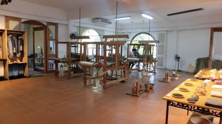 オーダーメードのお店が集まっている