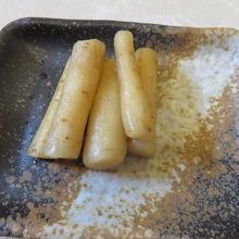 ゴボウの酢漬け