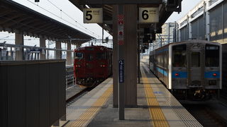 在来線乗り場は改築工事中