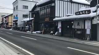 古い町並みが残る通り