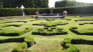 広大な敷地のバロック庭園