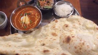 人気のカレー屋さん