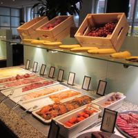 朝食バイキング