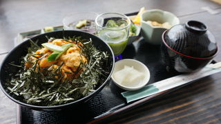 ウニ丼美味しかったー！！