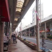 小岩駅前の商店街