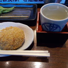 コロッケをいただくことに