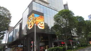 買う・見る・食べるなど楽しめます