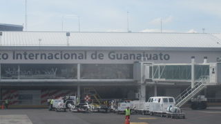美しいコロニアル都市のグアナファトへの最寄り空港