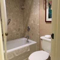 シャワーヘッドが固定で使いにくかった