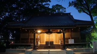日本武尊の功徳を記念して創建された神社