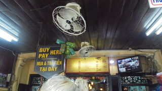 ベトナム一旨いバインミーの店らしい