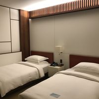 落ち着いたベッド