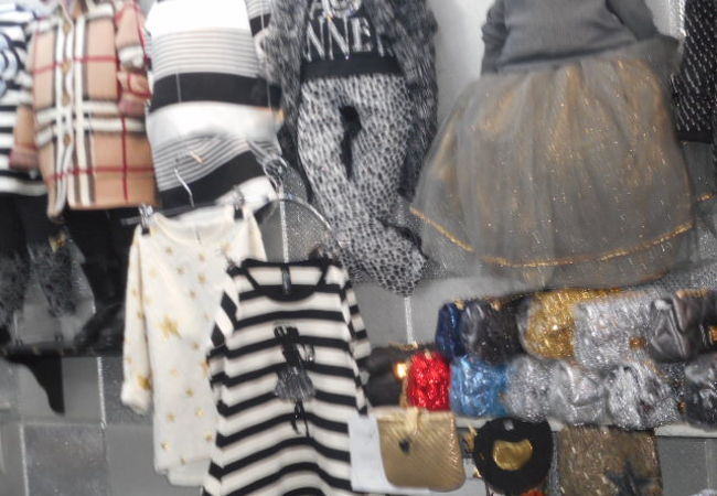 ママアドンボッ