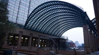 雨が降っていたのでほとんど人がいなかった