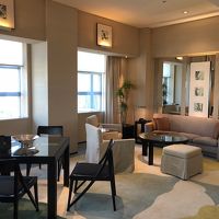 パークスイート　リビング