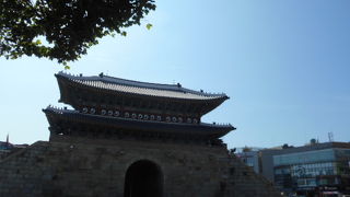 水原華城の南門