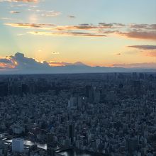 夕焼けの富士山