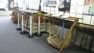 箱根道中駕籠が隠されています。