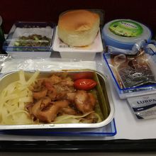 関西発の機内食