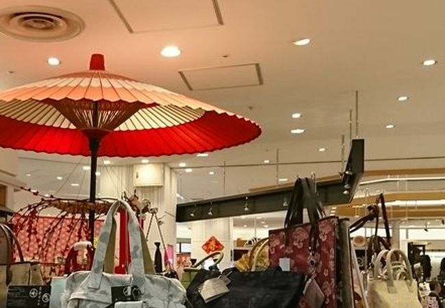 成田空港にある京小物店