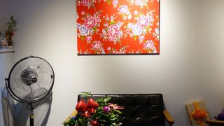 日曜も営業している二号店あります