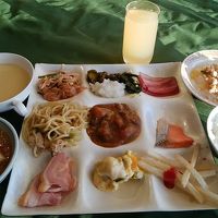 朝食、バイキング
