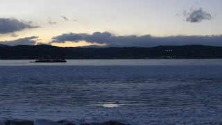 上諏訪の諏訪湖観光の拠点