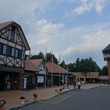 観光案内、トイレなど。