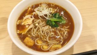 亀戸のエキナカにあります