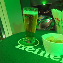 期間限定でハイネケンビールとのコラボイベント中。