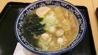 帆立塩ラーメン～2015年７月に比べて帆立の数が増えた感じを受けましたが、値段も値上がりしていました～