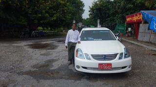 １０年来の知り合いのタクシー運転手の車に乗った