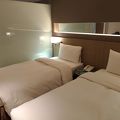 綺麗なホテル。高雄空港の早朝便に使用。