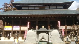 土曜日は参拝者がちらほら