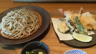 羽田空港に行ったら必ず食べる