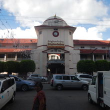 ボージョーアウンサンマーケット