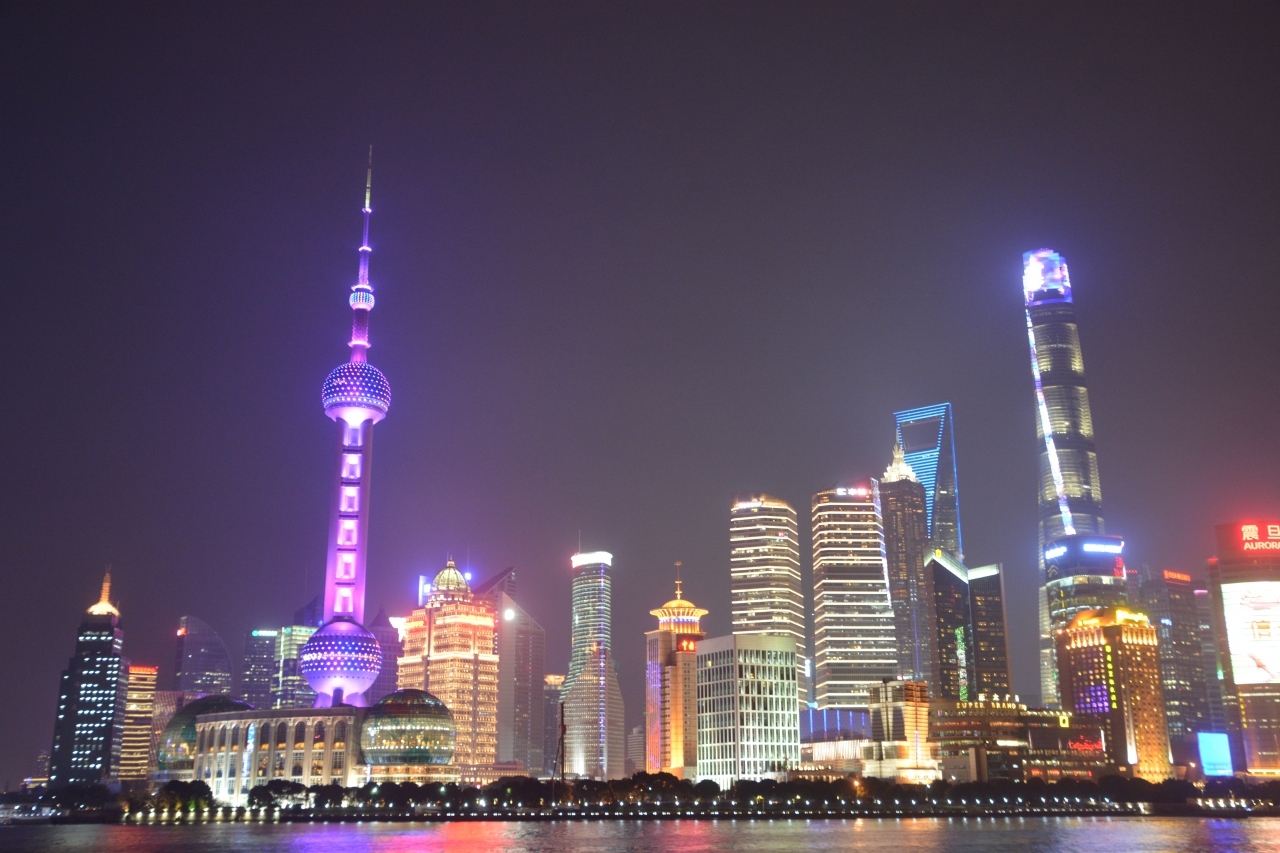 Amazon.com: Tower Statue Shanghai Oriental Pearl Radio & TV