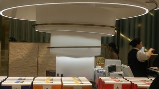 行列は落ち着いてきています