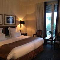 広々した部屋。