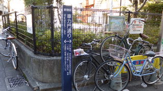 通りの名前は江戸時代に遡ります