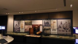 ホールや展示もあります